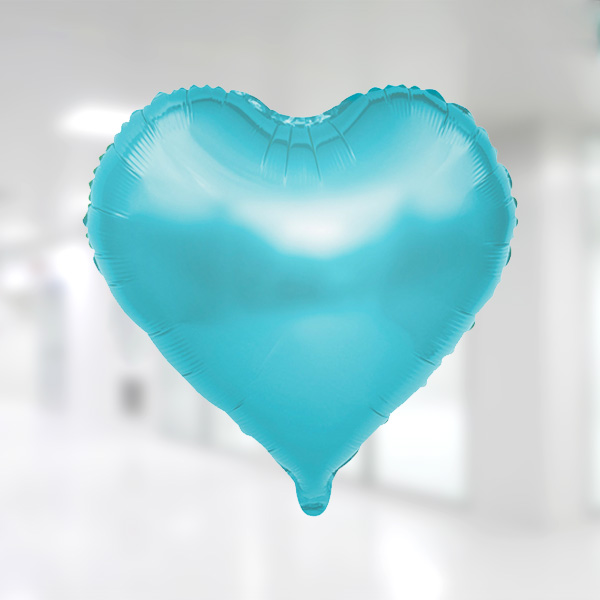 Açık mavi kalp şekilli folyo balon 45 cm 18 inc