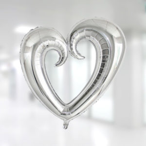 Kalp Şekilli Gümüş Renk Kıvrımlı Folyo Balon 96x109cm